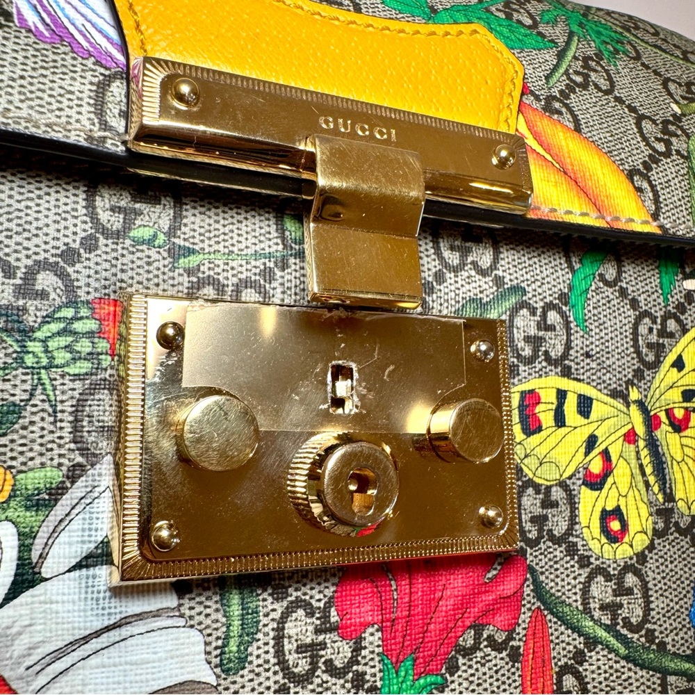Gucci GG Supreme Monogram Logo Flora Yellow Small Padlock Bamboo Bag W Crossbody - Picture 13 of 16